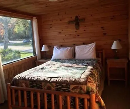 Ampersand Bay Resort Saranac Lake Room photo