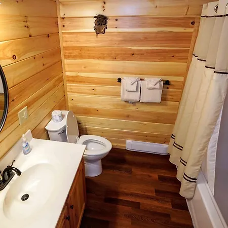 Ampersand Bay Resort Saranac Lake Exterior photo