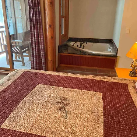 Ampersand Bay Resort Saranac Lake Room photo
