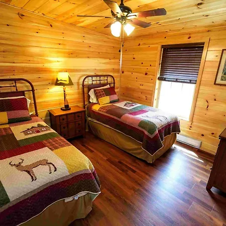Ampersand Bay Resort Saranac Lake Exterior photo